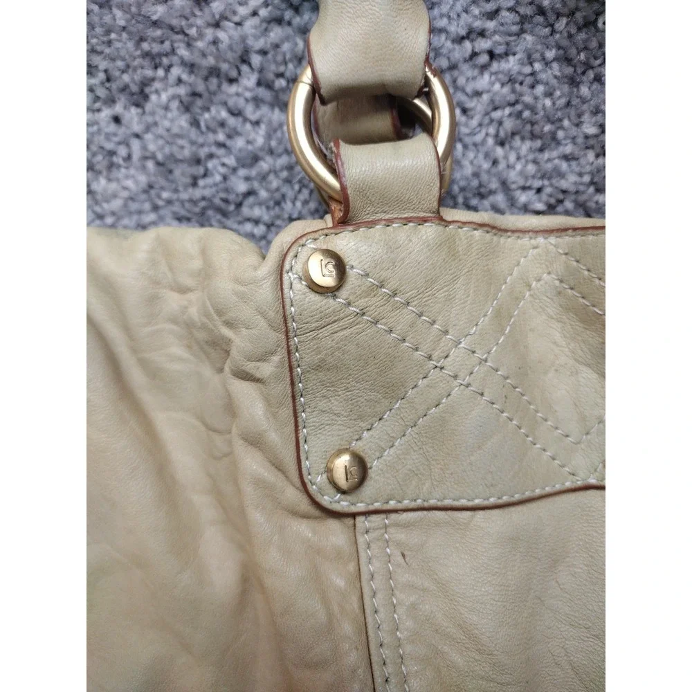 Liz Claiborne Vintage Supple Tan LAMB Leather Hobo Bag double Straps Hang Charm